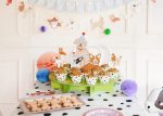 Βάση γλυκών & 24 θήκες Cupcake Σκυλάκια - Image 2