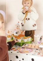 Βάση γλυκών & 24 θήκες Cupcake Σκυλάκια - Image 3